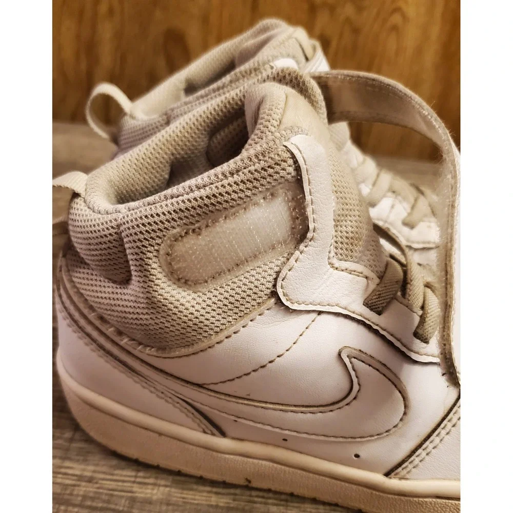 Nike Court Borough Mid 2‎ Sneakers Youth Size 1Y White